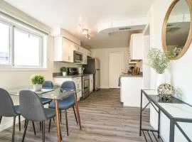 Spacious 4BR Home - 5 min to SeaTac Airport
