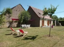 Charmante maison berrichonne restaurée avec jardin, proche de la Vallée de la Creuse et du Lac d'Éguzon - FR-1-591-445