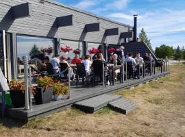 Karemajat Panorama hotel