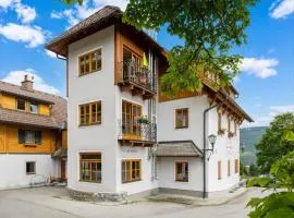 Holiday apartment in Mariapfarr near ski area