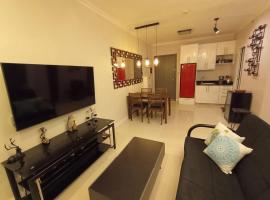 Furnished Condo with Private Parking, Free WiFi, Netflix & 2 Aircon Units，位于巴科洛德的酒店