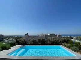Athens Riviera 2-Bed Apt & Pool Access #Unoblu®