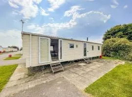 Homely 8 Berth Caravan In Southview Holiday Park, Ref 33048tc