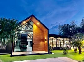 พูลวิลล่าคาเฟ่ @ราชบุรี，位于Ban Thung Sam Sao的自助式住宿