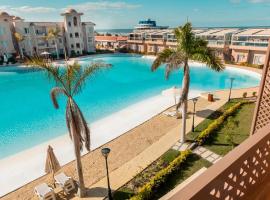 Marom Port Said Resort & Beach，位于塞得港的酒店