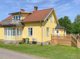 Lovely Home In Hyltebruk With Wifi，位于Hyltebruk的酒店