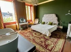 Maison de Mags & Mags