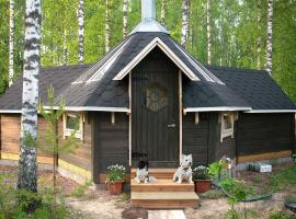 Troll House Eco-Cottage, Nuuksio for Nature lovers, Petfriendly，位于埃斯波的木屋