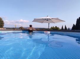 Villa Cicogna, Private villa with exclusive use pool，位于特拉诺瓦-布拉乔利尼的酒店