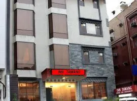 Inn Tawang Near B L Kapoor Hospital A Well Hygiene Hotel