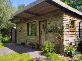 The Cabins Conwy，位于康威的酒店