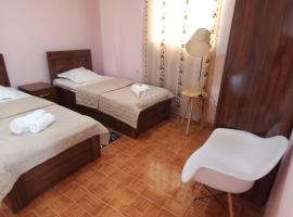 Guest House LIBU Zugdidi，位于祖格迪迪的酒店