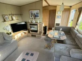 Golden Palm Resort - Appleby - Coastal Caravan Breaks