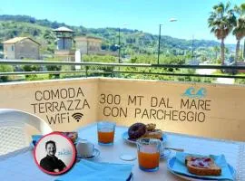 [300 MT DAL MARE] Terrazza, Wifi e Parcheggio