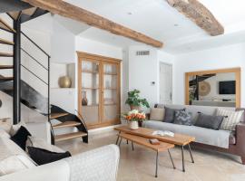 Ma maison à Valbonne - Cosy - Loft - Duplex - 25min of LIONS，位于瓦尔邦讷欧泊 - 瓦尔伯纳高尔夫俱乐部附近的酒店