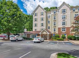 Extended Stay America Suites - Atlanta - Northlake，位于亚特兰大迪卡尔布桃树机场 - PDK附近的酒店