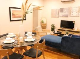 Footscray home just 7km away to Melbourne CBD newly stylist setup，位于墨尔本Tottenham Station附近的酒店