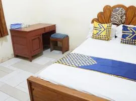 SPOT ON 92689 Homestay Srikandi Pulau Merah Beach