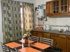 Departamento frente al Mendoza Plaza Shopping，位于瓜伊马延的酒店