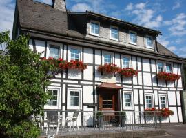 Landhaus Gnacke，位于施马伦贝格的高尔夫酒店