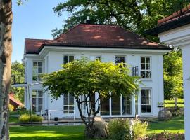 Herrenhaus - Starnberger See - Ammerland，位于明辛的家庭/亲子酒店