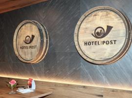 Hotel zur Post 3 Sterne superior，位于阿尔特纳尔的酒店