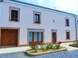 Gite de vieille maison rouge