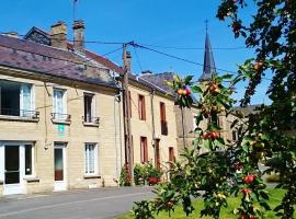 Le gite andre dhotel，位于Charbogne的酒店