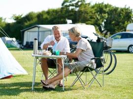 Løkken Klit Camping (Empty Lot)，位于洛肯的酒店