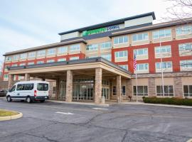 Holiday Inn Express Columbus Airport Easton，位于哥伦布的酒店