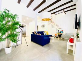 Design & Stylish House in the CENTER of Valencia，位于瓦伦西亚的酒店