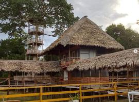 Ceiba Amazon Lodge，位于伊基托斯的木屋