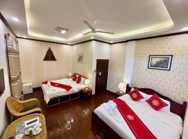 Villa Phathana Royal View Hotel，位于琅勃拉邦的酒店