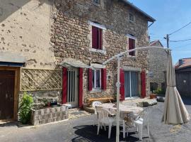CHAMBRE D HOTES CHEZ DANY MAOWMAOW ET GARFIELD，位于贝勒维拉蒙塔涅的酒店