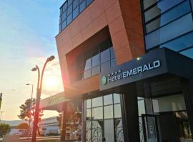 Hotel Emerald，位于莫斯塔尔的酒店