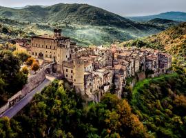 Castello Brancaccio，位于San Gregorio da Sassola的酒店