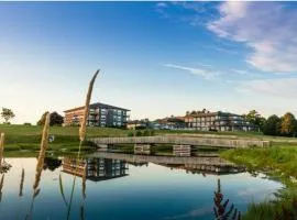 罗德布鲁德内尔河度假酒店