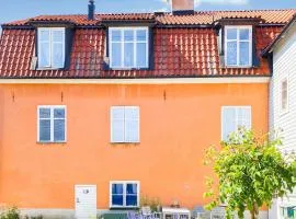 3 Bedroom Cozy Apartment In Visby