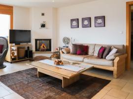Apartment Domaine des Reines C10 by Interhome，位于南达的酒店