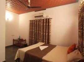 SWARGAM POOL RESORT VARKALA，位于瓦尔卡拉的酒店