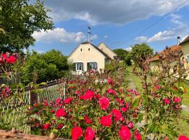 Das besondere Bauernhäuschen，位于Dürnbach im Burgenland的度假短租房