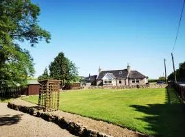 Private peacefull pet friendly converted country cottage