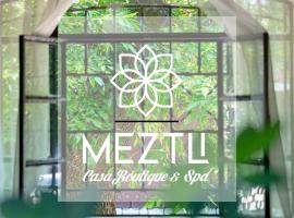 Meztli: Casa Boutique & Spa，位于墨西哥城科约阿坎的酒店
