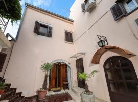 Casa di Nives，位于克尔克的酒店