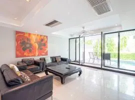 The Fairways Villas - 4 bedroom for 10 guests - 7kms to Patong beach