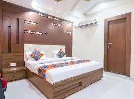 FabHotel Nandgiri Palace Near Gwalior Junction Railway Station