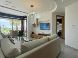 Seafront High Standard Apartment