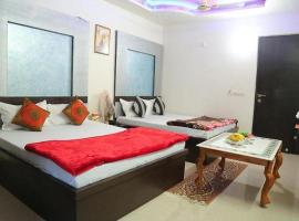 Blossom residency By Dolphin 500 Mtr Taj mahal，位于阿格拉的酒店