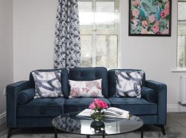 Killala 3 bed house，位于Killala的酒店