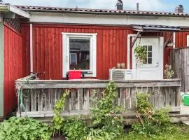 2 Bedroom Gorgeous Home In Hallstavik